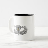 Army Airborne Basic Parachutist met Combat Star Tweekleurige Koffiemok (Voorkant links)