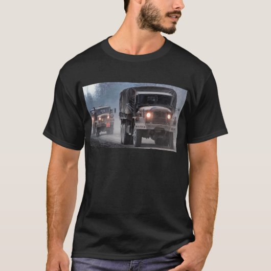 Army Truck Convoy T-shirt (Voorkant)