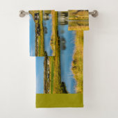 Arnarstapi Amtmansshus en de berg Stapafell, IJsla Bad Handdoek (Insitu)