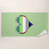 Aro Pride Heart Beach Towel Strandlaken (Voorkant)
