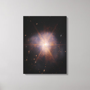 ARP 220 licht de nachtelijke hemel op Canvas Afdruk