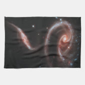 Arp 273 Galaxy Paar (Hubble Telescope) Theedoek (Horizontaal)
