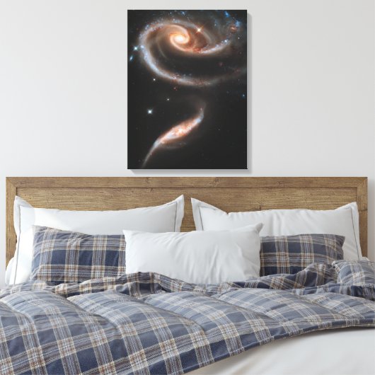 ARP 273 Interagerende sterrenstelsels in Andromeda Canvas Afdruk (Insitu (Slaapkamer))