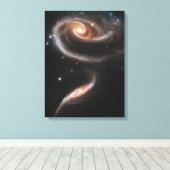 ARP 273 Interagerende sterrenstelsels in Andromeda Canvas Afdruk (Insitu (Houten vloer))