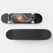 ARP 273 Interagerende sterrenstelsels in Andromeda Persoonlijk Skateboard (Horizontaal)
