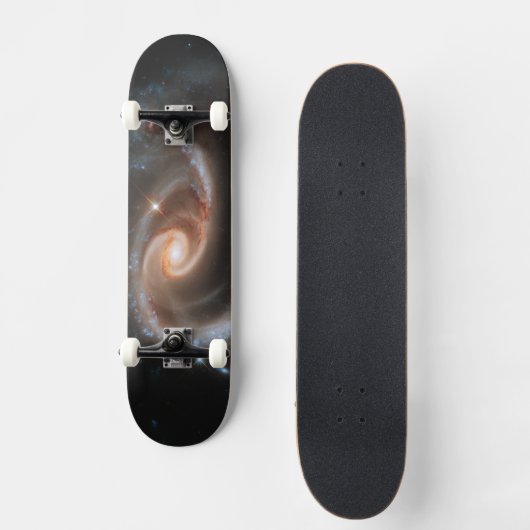ARP 273 Interagerende sterrenstelsels in Andromeda Persoonlijk Skateboard (Voorkant)