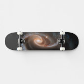 ARP 273 Interagerende sterrenstelsels in Andromeda Persoonlijk Skateboard (Horizontaal)