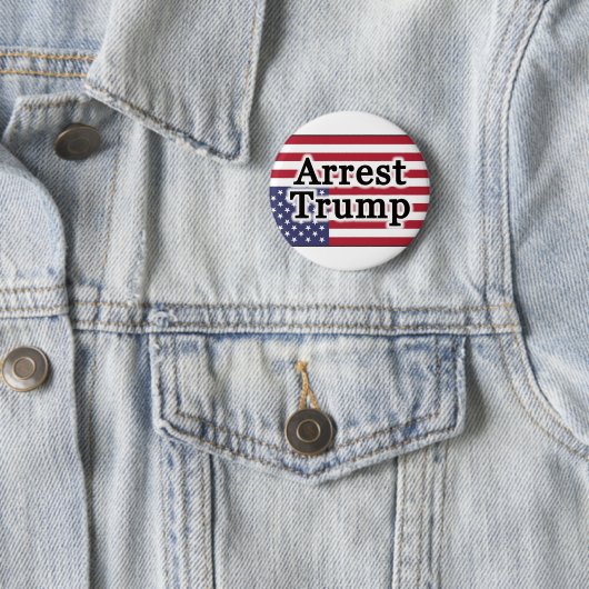 Arrestatie Trump Ronde Button 5,7 Cm (In situ)