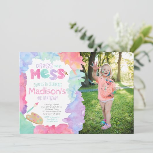 Art Birthday Uitnodiging (Staand voorkant)