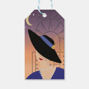 Art Deco 1930s Vrouw in Pet met Chrysler Building Cadeaulabel