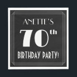 Art Deco 70th Birthday Party met aangepaste naam Servet<br><div class="desc">Deze 'Roaring Twenties' inspireerde het zeventigste verjaardagsdagsdagsartikel met een gepersonaliseerde naam, een ingewikkelde kunstdeco, geïnspireerd op nummer '70th', het bericht 'BIRTHDAY PARTY!' en een multi-line grens. Er is een zwart-gekleurde achtergrond door gebrek, maar het kan aan een verschillende kleur worden aangepast, indien gewenst. Stijlvol verjaardagsgeschenk zoals deze kunnen worden gebruikt...</div>
