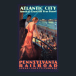 Art Deco Atlantic City op nachtreizen Poster<br><div class="desc">Dit is een digitaal verbeterde foto van een Art Deco Altantic City, Pennsylvania Railroad Tourism poster van Edward M. Eggleston. Het is voorzien van een jong koppel op een balkon dat Atalnta City 's nachts op de achtergrond over het hoofd ziet. Hoewel de achtergrondkleur uit origineel wordt afgeleid kunt u...</div>