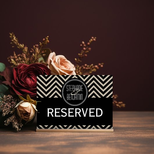 Art Deco Black en Beige Chevron Pattern Kaart