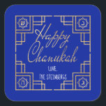 Art Deco Chanukkah Blue en Gold Design Vierkante Sticker<br><div class="desc">"Chanukah Happy/Gold" Sticker Square. Veel plezier met het gebruik van deze stickers als taarttoppers, cadeautjes, labels, tassluitingen of wat voor rotsen je festiviteiten ook mogen hebben! De achtergrondkleur kan worden gewijzigd door een andere kleur te selecteren dan kleurstalen. Personaliseer door tekst te schrappen, en uw eigen woorden toe te voegen,...</div>