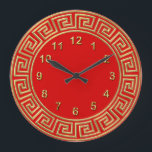 Art Deco Gold Red - Griekse goudmarkers Grote Klok<br><div class="desc">Art-Deco Goud Rood Grieks Key Border,  Gouden Markers Wandklok ======== Een klassieke art deco gouden kleur rand op een rode achtergrond. De cijfers zijn ook in goud.</div>