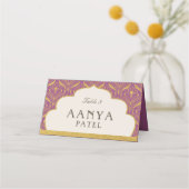 Art Deco Goud Mundap Arch Bruiloft Escort Naam Plaatskaartje (Voorkant)