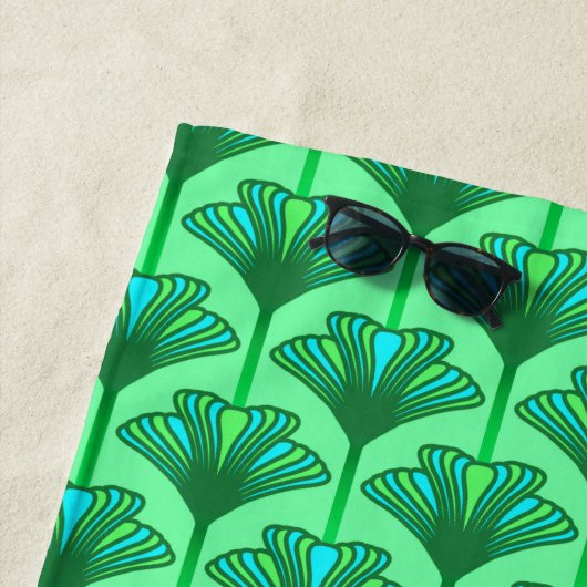 Art Deco Lily, Jade Green en Turquoise Strandlaken (In situ)