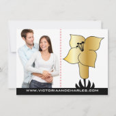 Art Deco Lily Modern Typography Wedding Invite Kaart (Achterkant)