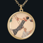 Art Deco Love, The Swing by George Barbier Goud Vergulden Ketting<br><div class="desc">illustratie liefde en romance kunst deco afbeelding met een paar flirten, spelen en zorgvuldig in het park tijdens het voorjaar. De vrouw zwaait op een vleugel uit een boom, haar pet valt eraf en ze draagt een mooie bloem met bloeiende bloemen. Het man staat achter haar en duwt haar voorzichtig....</div>