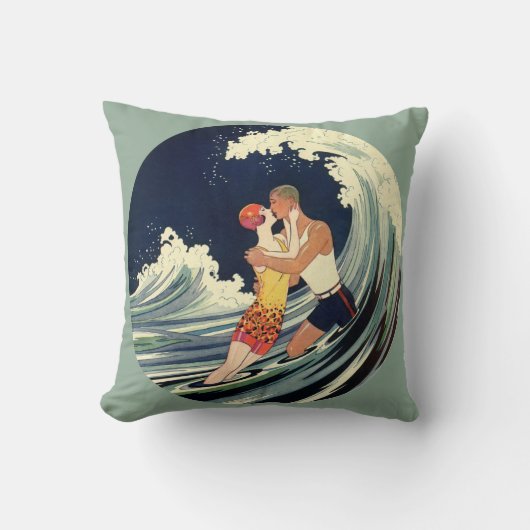 Art Deco Lovers Kiss in The Waves bij Beach Kussen (Voorkant)