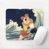  Art Deco Lovers Kiss in The Waves bij Beach Muismat (Met muis)