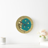 Art Deco Moon en Stars, Blauwgroen en goud Ronde Klok (Huis)