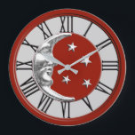Art Deco Moon en Stars - Rood, grijs en zilver Grote Klok<br><div class="desc">Klassieke Art Deco Moon en sterren ontwerpen in geborsteld zilver op enamel look,  donkerChinees rood met een lichte zilvergrijze / grijze achtergrond</div>