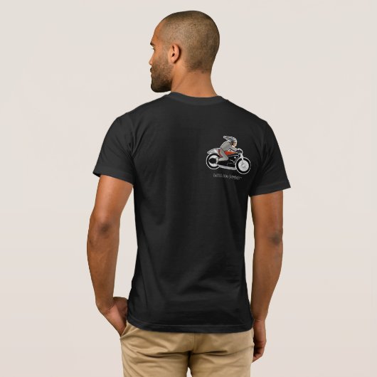 Art Deco Motorfiets met gevleugelde helmruiter T-shirt (Achterkant volledig)