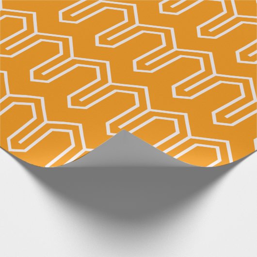 Art Deco Patroon 05 - Wit op Vivid Gamboge Cadeaupapier (Hoek)