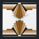 Art Deco Pattern in Oranje en Tan Vierkante Klok<br><div class="desc">Dit patroon is gebaseerd op klassieke kunstdecovormen.</div>