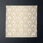 Art Deco Pattern Naadloze witte en gouden ruggengr Wandkleed<br><div class="desc">Art Deco Pattern Naadloze witte en gouden achtergrond. Metaalschalen en schalen,  voor sierdoeleinden. Minimalistisch geometrisch ontwerp.  lijnen. Moties uit de jaren 1920-30. Luxury vintage bruiloft decoratie</div>