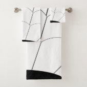 Art Deco Shell Design Black en White Bad Handdoek (Insitu)