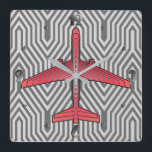 Art Deco-vliegtuig, Coral Oranje en Silver Grey Vierkante Klok<br><div class="desc">Klok in een kunstdeco-geïnspireerd concept van een futuristisch vlak,  in een gestreepte,  zijdeachtige gradiënt van zilvergrijs / grijze strepen op diep koraal sinaasappel,  tegen een lichte en diepe zilvergrijze achtergrond van Deco</div>