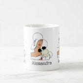 Art Deco-vrouw met bloemen die Pet C dragen Koffiemok (Center)