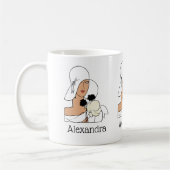 Art Deco-vrouw met bloemen die Pet C dragen Koffiemok (Links)