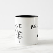 Art Fairy: Ik geloof in kunst Tweekleurige Koffiemok (Center)
