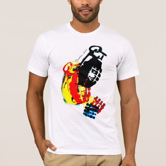 Art Grenades T-shirt (Voorkant)