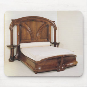 Art Nouveau bed, 1900 Muismat