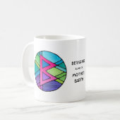 Art Nouveau Berkano Rune Mok - MOEDER AARDE! (Voorkant links)