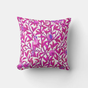 Art Nouveau Bird and Pomegranate, Fuchsia Pink Buitenkussen