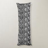 Art Nouveau CarnenDamask, zwart en wit Lichaamskussen (Achterkant (Verticaal))