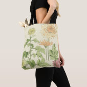 Art Nouveau, Chrysanthema's in een tuin Tote Bag (Dichtbij)