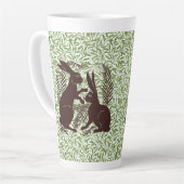 Art Nouveau Paar Konijnen De Morgan en Morris Latte Mok (Linkerhoek)