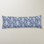 Art Nouveau Peacock Print, Navy and White Lichaamskussen (Achterkant)