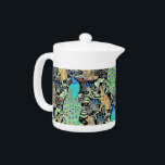 Art Nouveau Peacock Print, Turquoise & Neutrals Theepot<br><div class="desc">Kunst Nieuw-veau patroon gebaseerd op een  wandtapijt van William Morris geïnspireerd weefsel dat een bosgebied weergeeft met pauzes,  hazen en vossen,  digitaal gemaakt in turquoise,  greens,  browns en een zwarte achtergrond voor de blik van een traditionele tapestry</div>