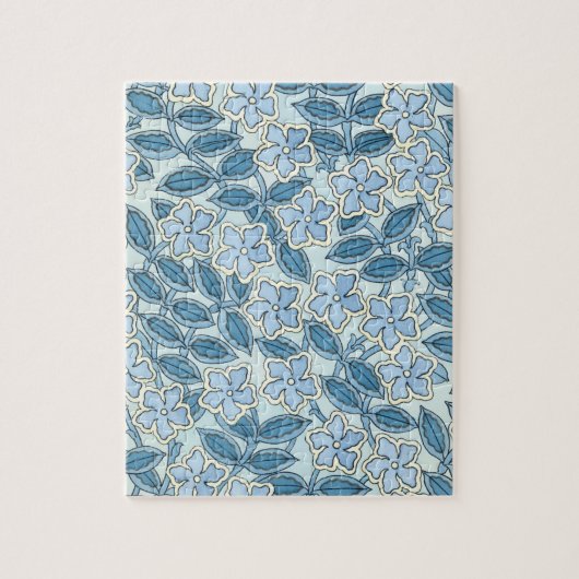 Art Nouveau Periwinkle Flowers in een tuin Legpuzzel (Verticaal)
