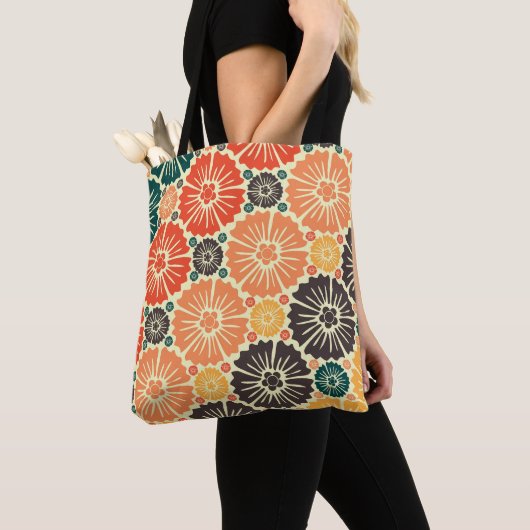 Art Nouveau Retro Wallpaper Design. Tote Bag (Dichtbij)