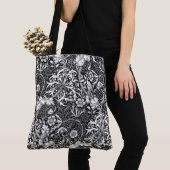Art Nouveau Seaweed Floral, Black en White Tote Bag (Dichtbij)