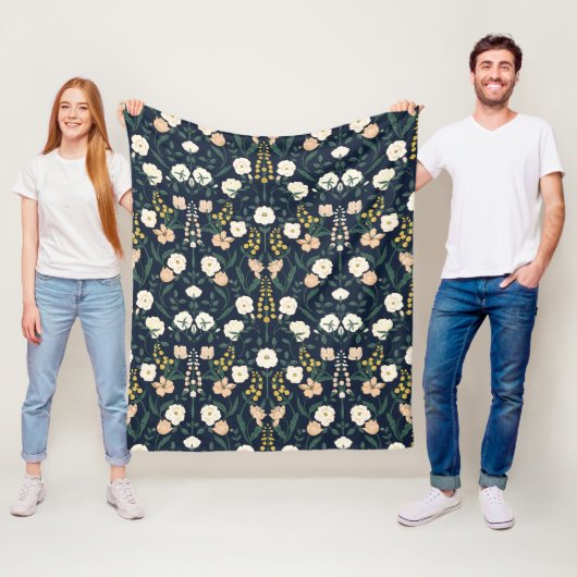 Art Nouveau William-Morris Patroon Fleece Deken (In situ)
