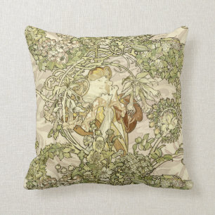 Art Nouveau Woman Floral Pattern van Mucha Kussen